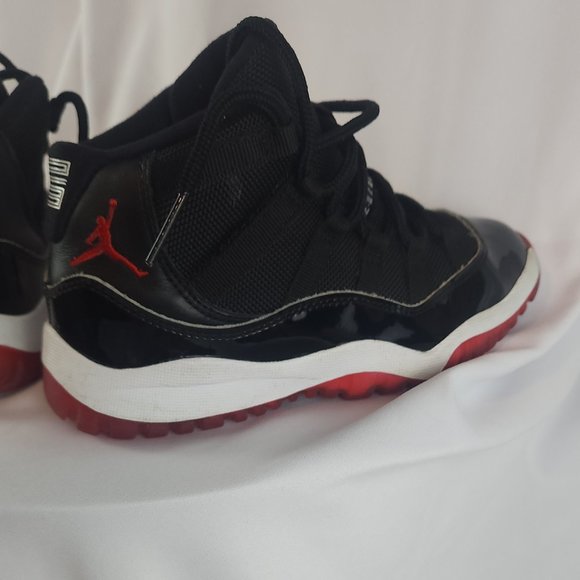Air Jordan 11 Retro Pre-School Bred 2019 - Picture 4 of 7